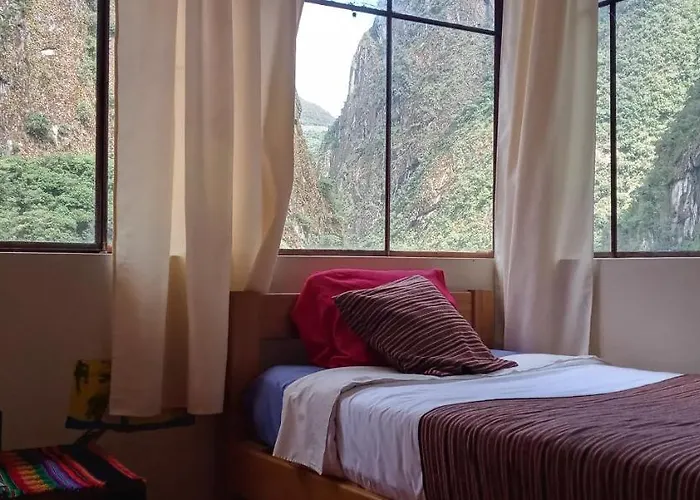 Eco Art View * Machu Picchu