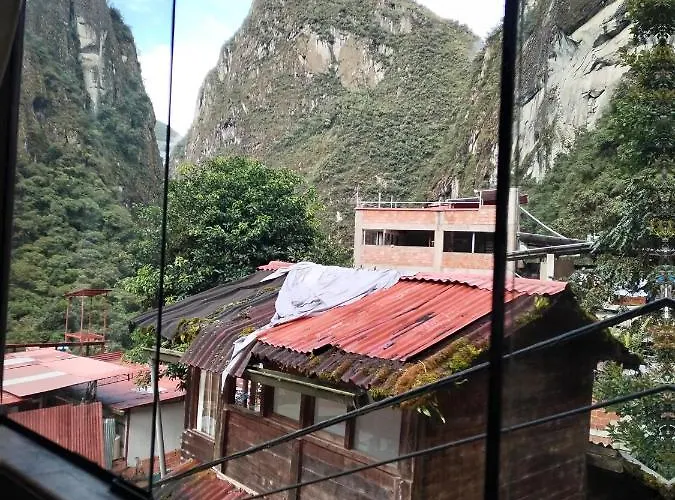 Hotel Eco Art View *